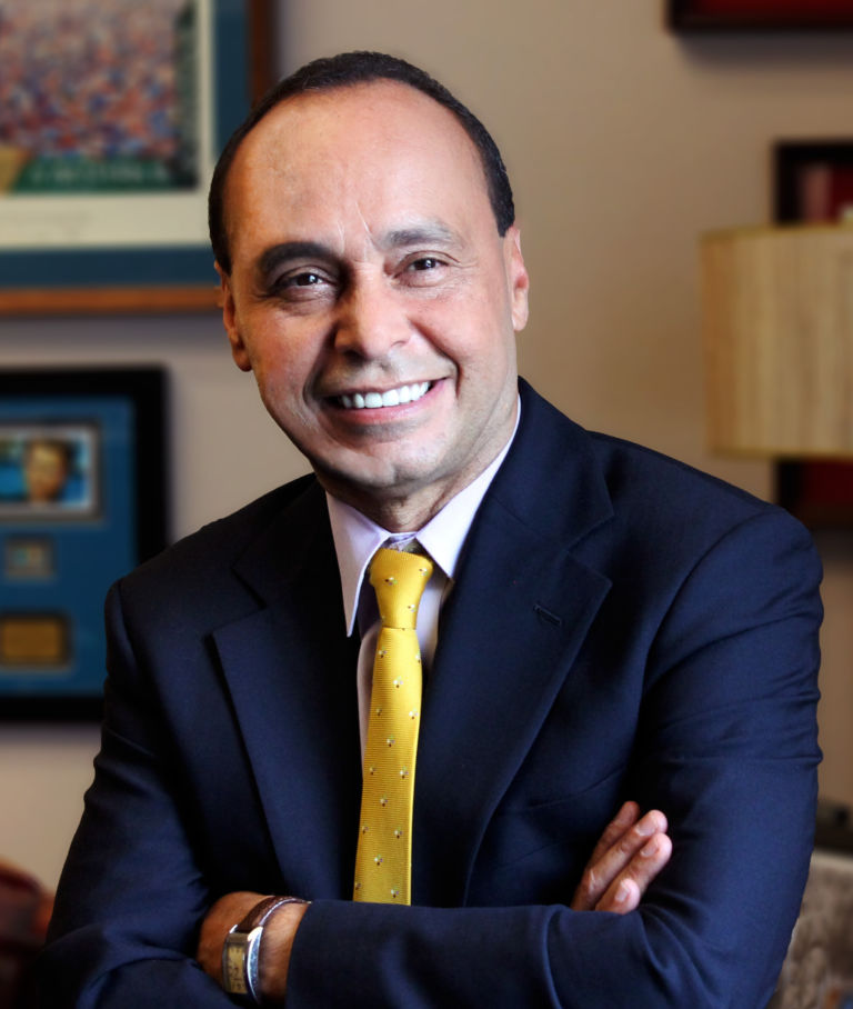 Quotes from Luis Gutiérrez Luis Gutiérrez