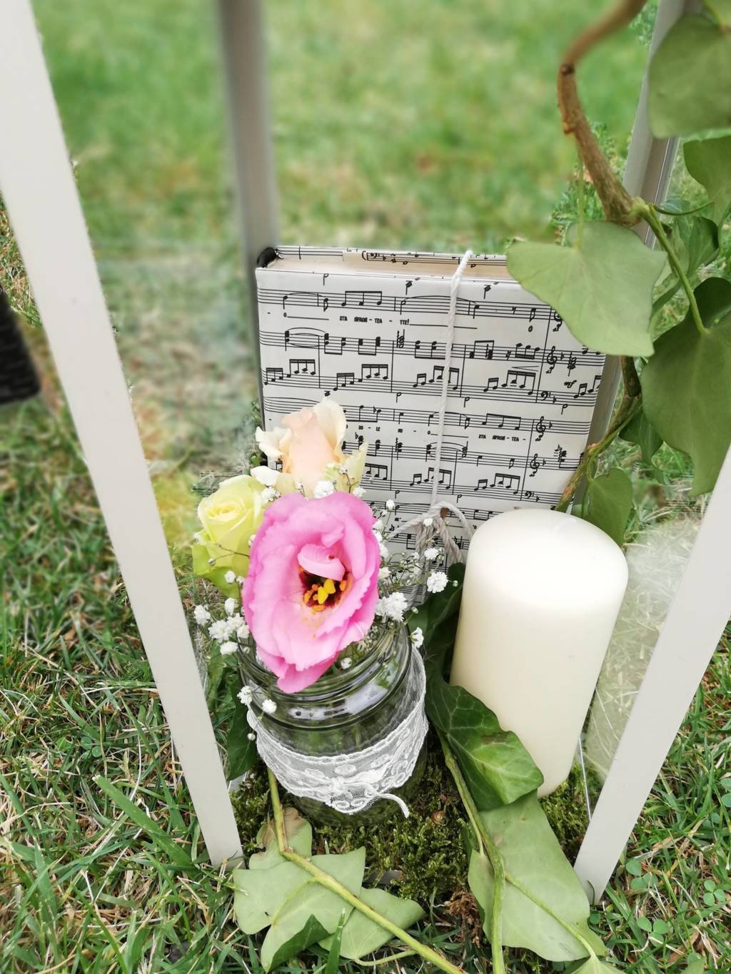 Wedding lantern decor